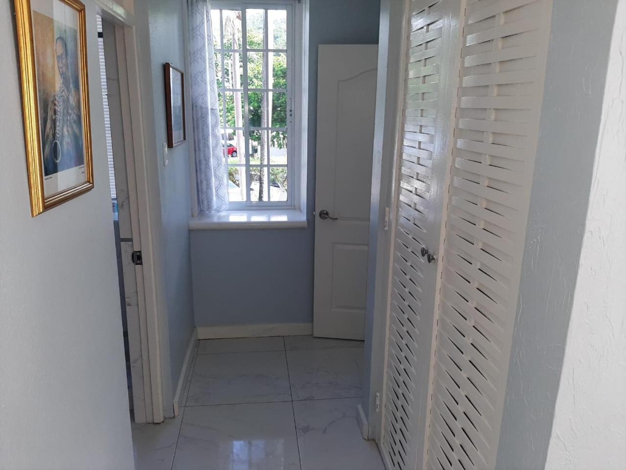 Marchabell By The Sea E22 Apartment Ocho Rios Exterior photo