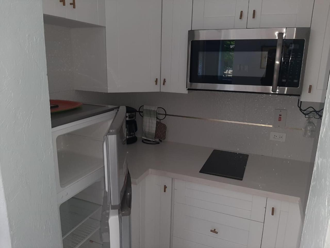 Marchabell By The Sea E22 Apartment Ocho Rios Exterior photo