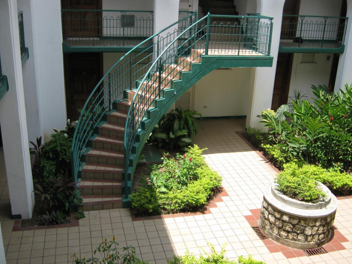 Marchabell By The Sea E22 Apartment Ocho Rios Room photo